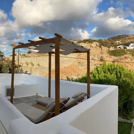Ninemia Naxos Suites Agios Thaleleos Exterior foto