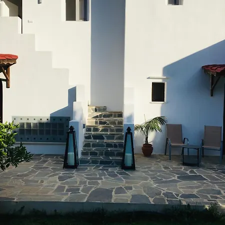 Ninemia Naxos Suites Agios Thaleleos Exterior foto